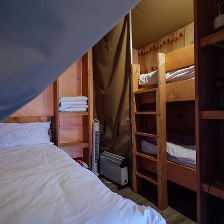 Sunset Retreats Safari Tent Ombersley Εξωτερικό φωτογραφία