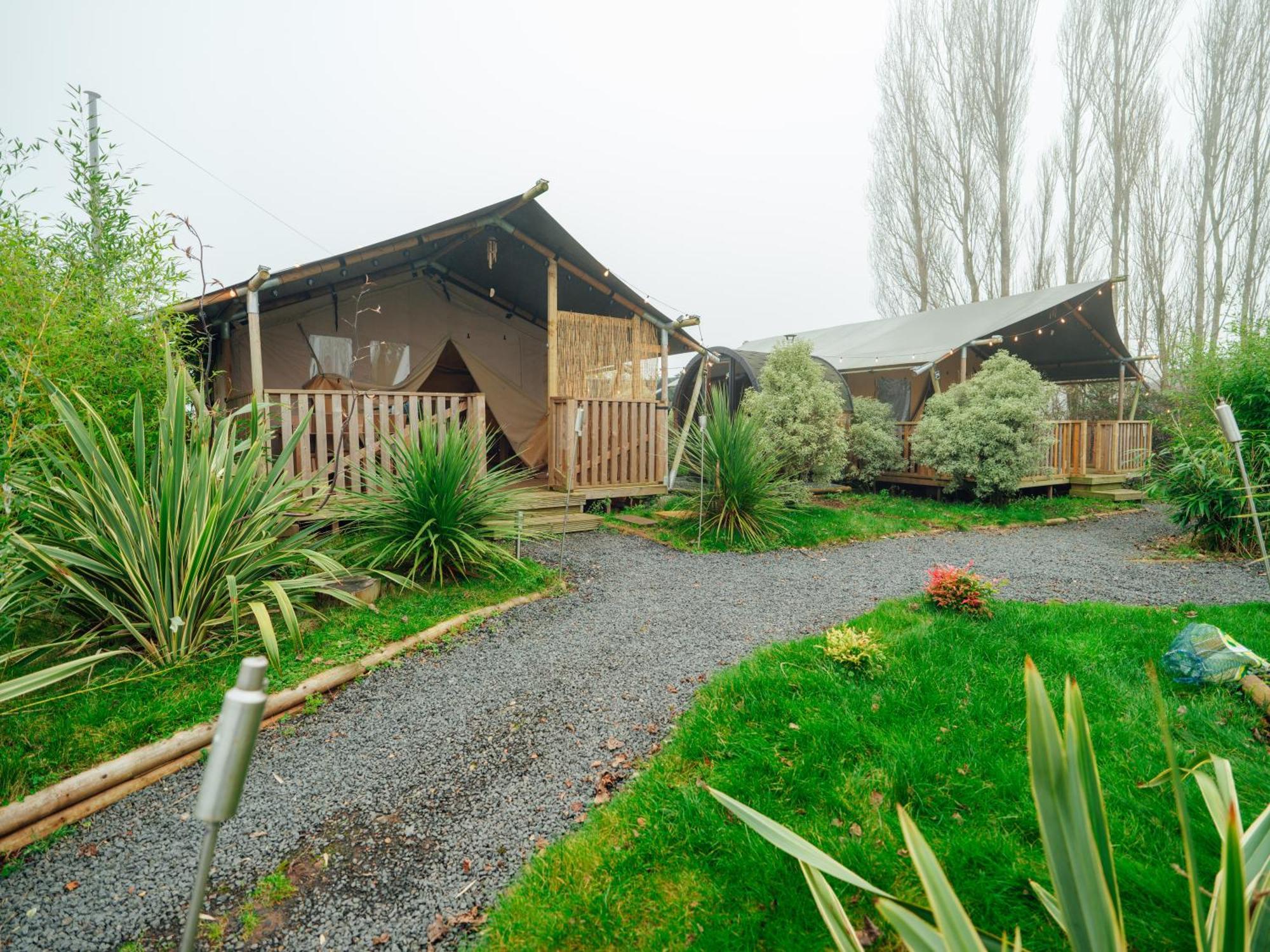 Sunset Retreats Safari Tent Ombersley Εξωτερικό φωτογραφία